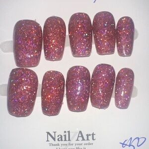 Glittering Pink Nail Art Set